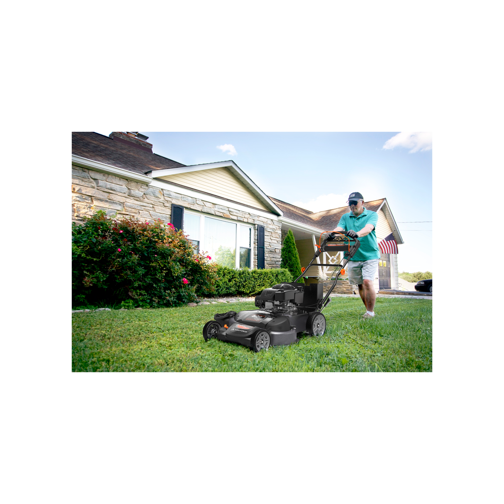 Tondeuse autopropulsée à essence Briggs & Stratton 223 cm³ Yard Force YF30-3N1SPV 30 po, à double lame, 3 en 1, système de freinage de lame, Smart Pace