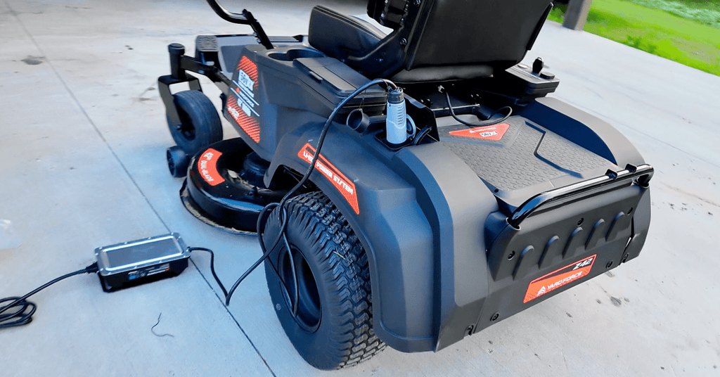 YF56vRX-Z42 42” 56v Lithium-Ion Battery-Powered Riding Lawn Mower image 3